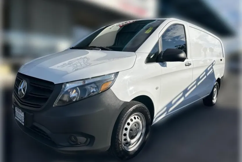 2023 Mercedes Benz Metris Cargo photo 1