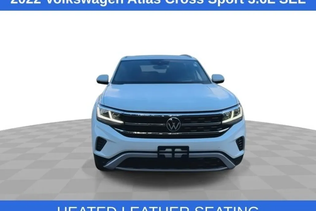 2022 Volkswagen Atlas Cross Sport V6 SEL photo 1