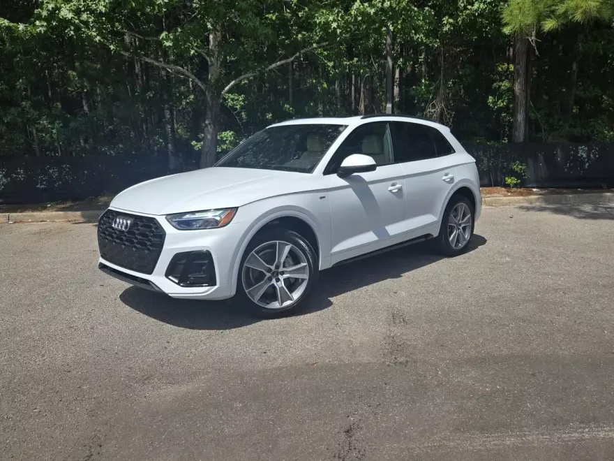 2025 Audi Q5 S line Premium photo 1
