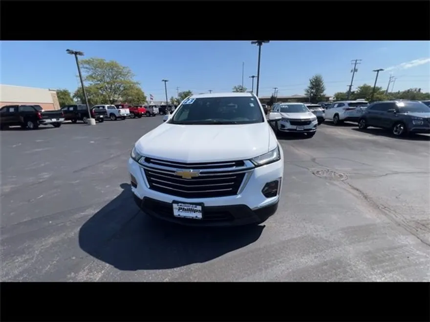 2023 Chevrolet Traverse Cloth photo 1