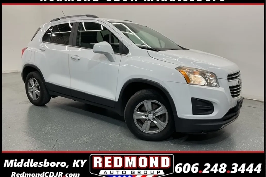 2016 Chevrolet Trax LT photo 1