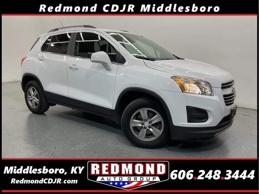 2016 Chevrolet Trax LT photo 1