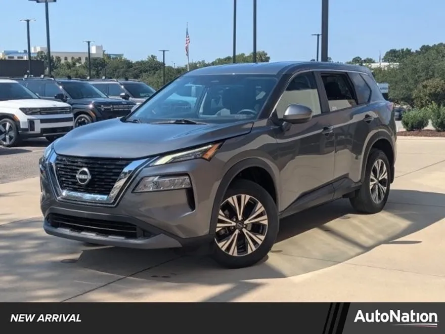 2023 Nissan Rogue SV photo 1