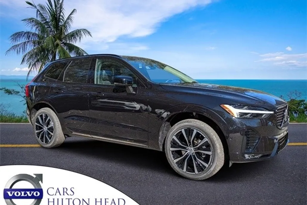 2025 Volvo XC60 B5 Plus photo 1