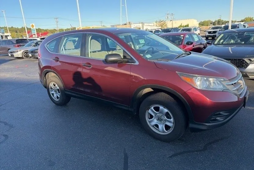 2013 Honda CR-V LX photo 1