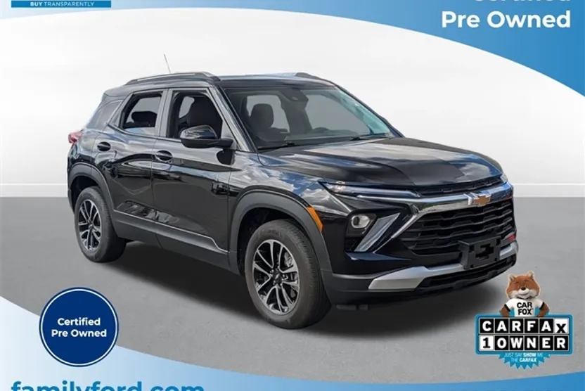 2024 Chevrolet Trailblazer LT photo 1