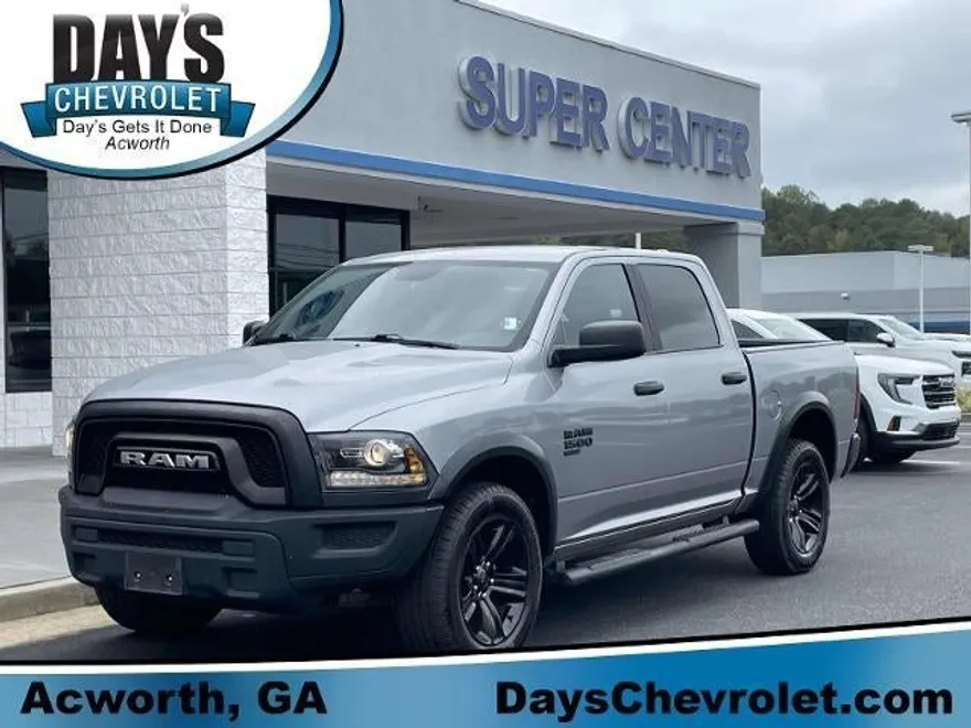 2023 Ram 1500 Classic SLT photo 1