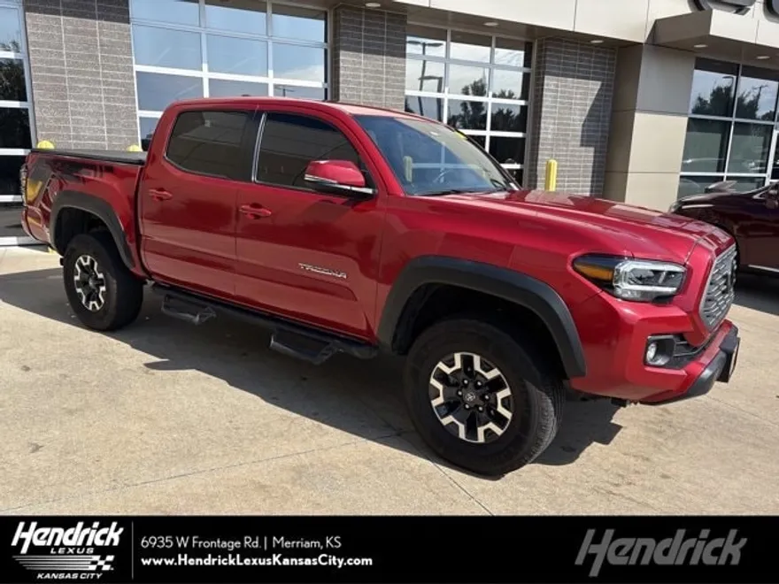 2021 Toyota Tacoma TRD photo 1