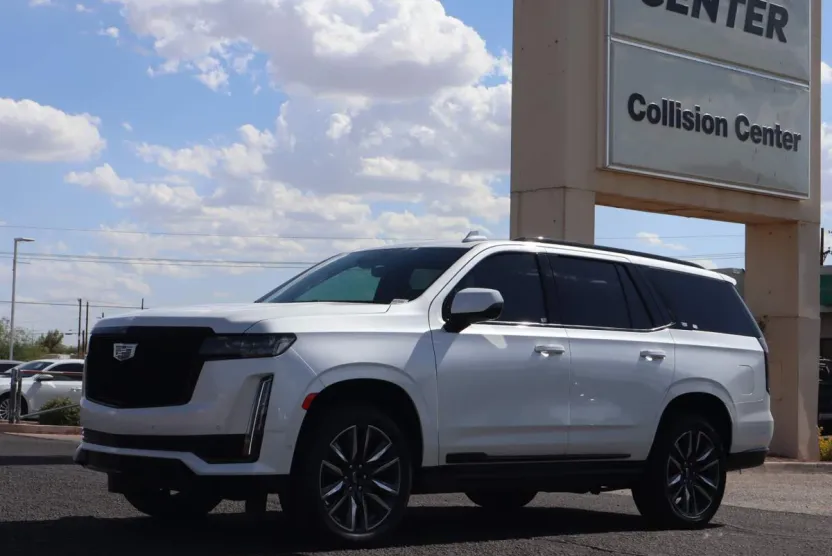 2021 Cadillac Escalade Sport photo 1