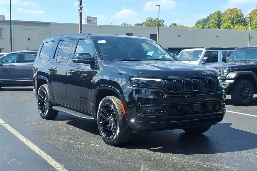 2025 Jeep Wagoneer Series II Carbide photo 1