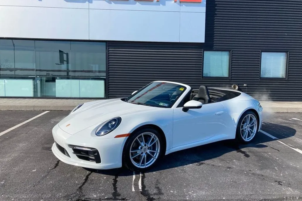 2022 Porsche 911 photo 1