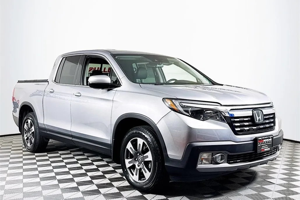 2019 Honda Ridgeline RTL-E photo 1