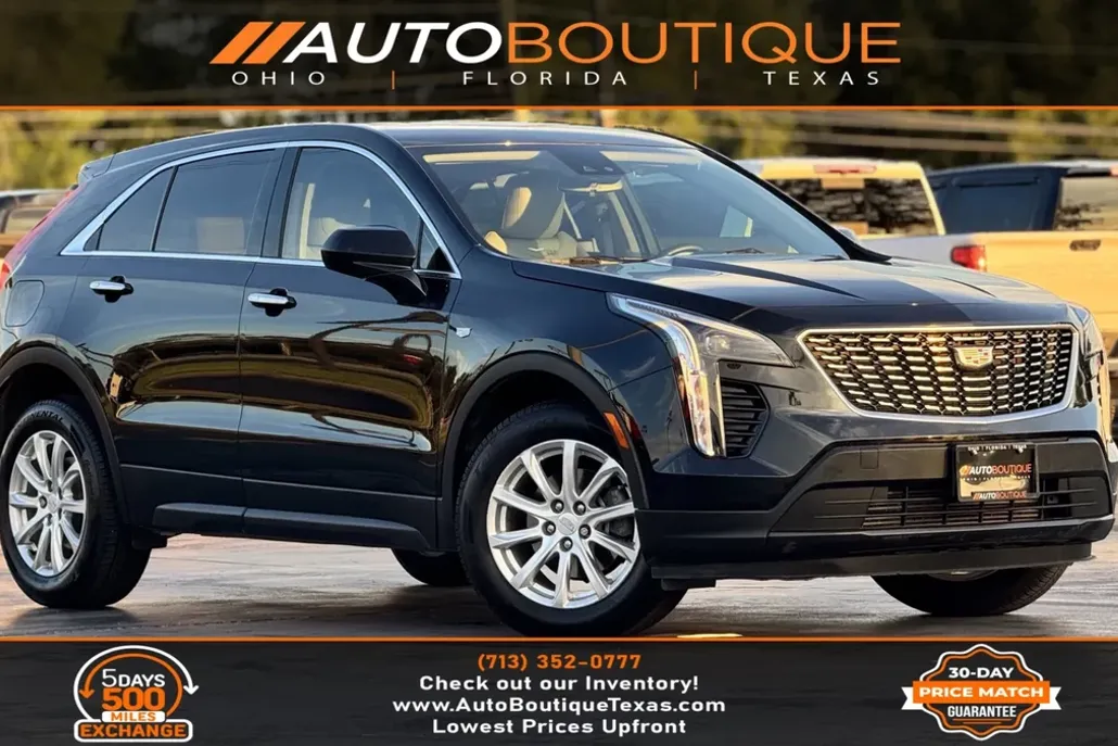 2022 Cadillac XT4 Luxury photo 1