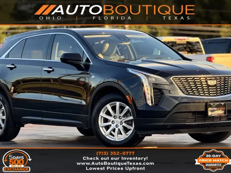 2022 Cadillac XT4 Luxury photo 1
