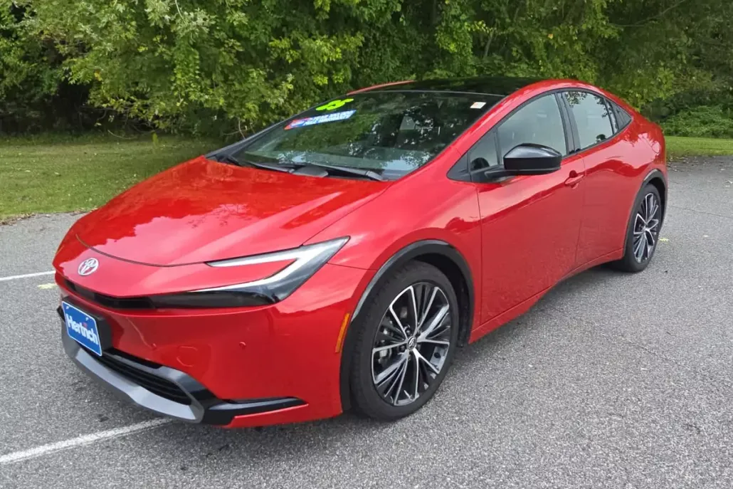 2025 Toyota Prius XLE photo 1
