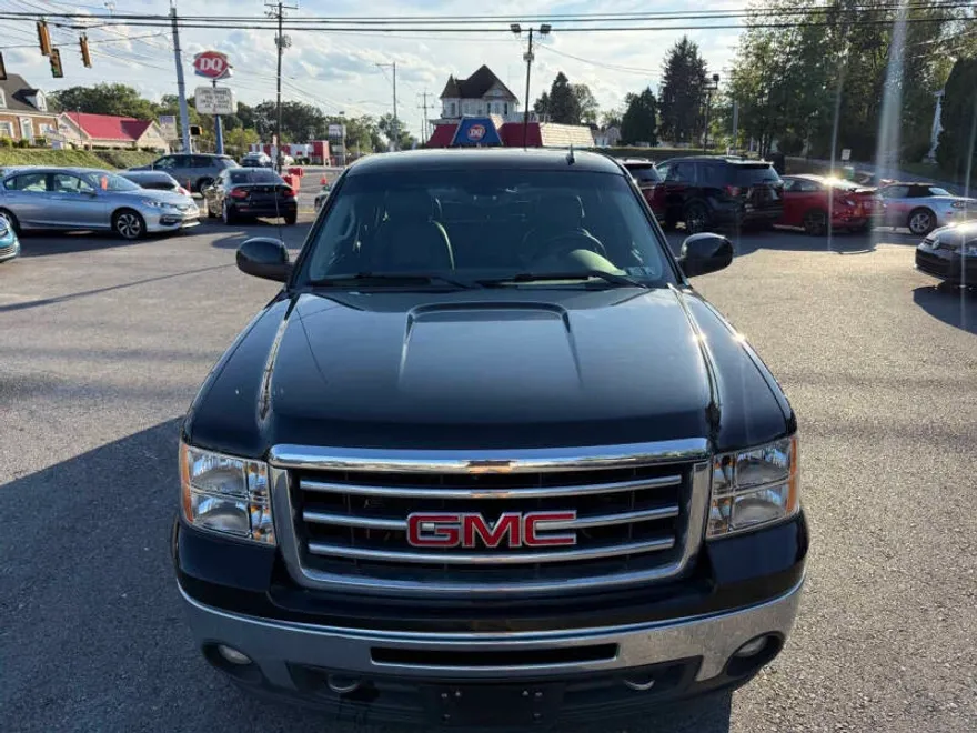 2013 Gmc Sierra 1500 SLT photo 1