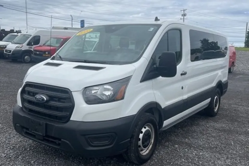 2020 Ford Transit Passenger XL photo 1