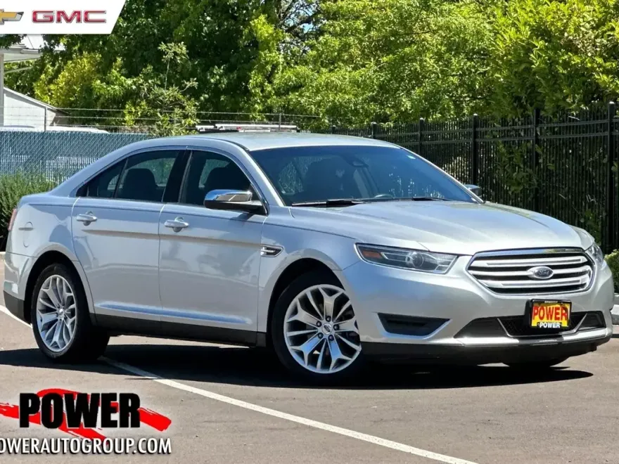 2019 Ford Taurus Limited photo 1