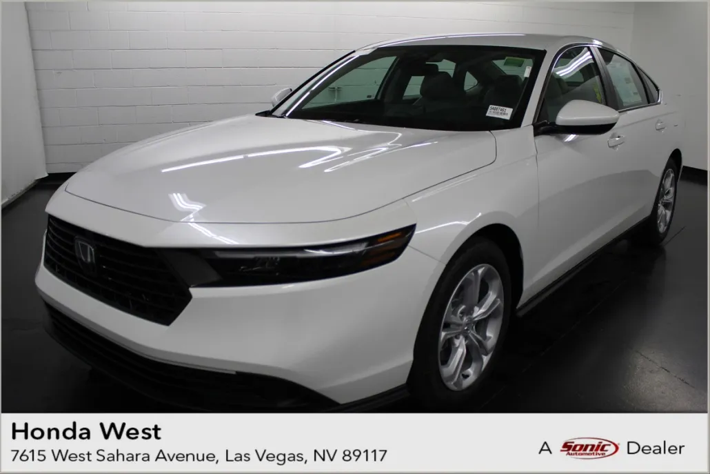 2025 Honda Accord LX photo 1