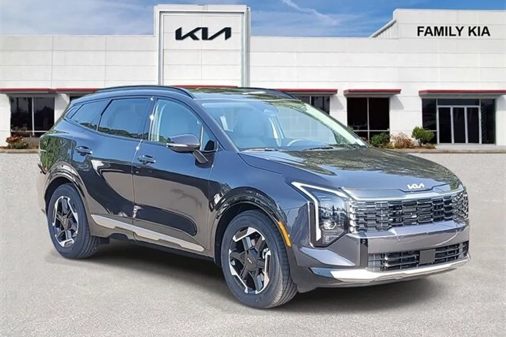 2026 Kia Sportage SX photo 1