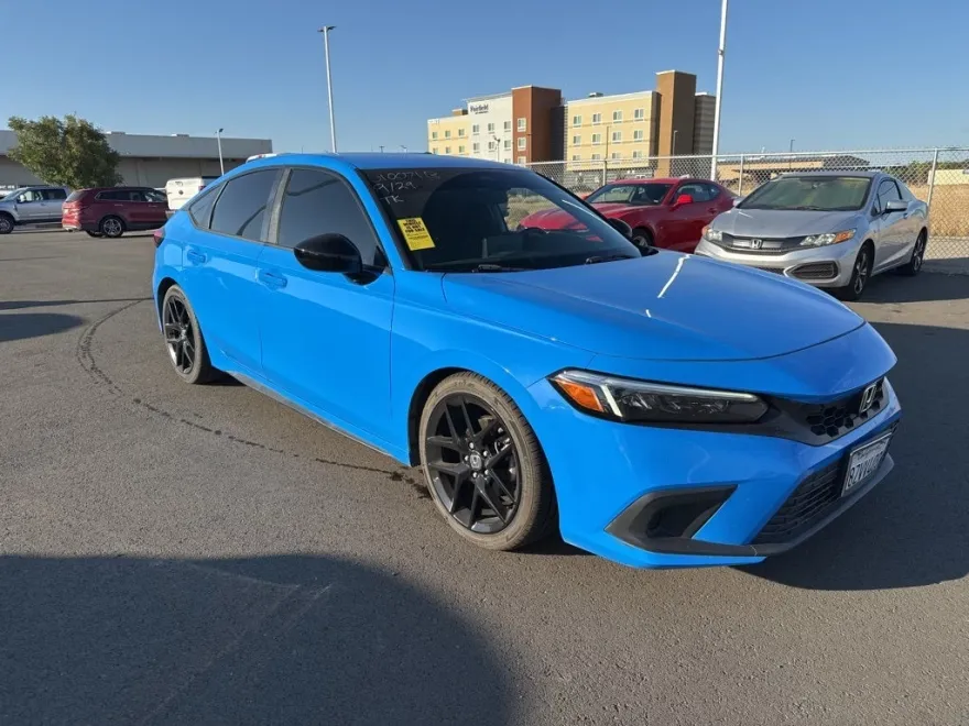 2022 Honda Civic Sport photo 1
