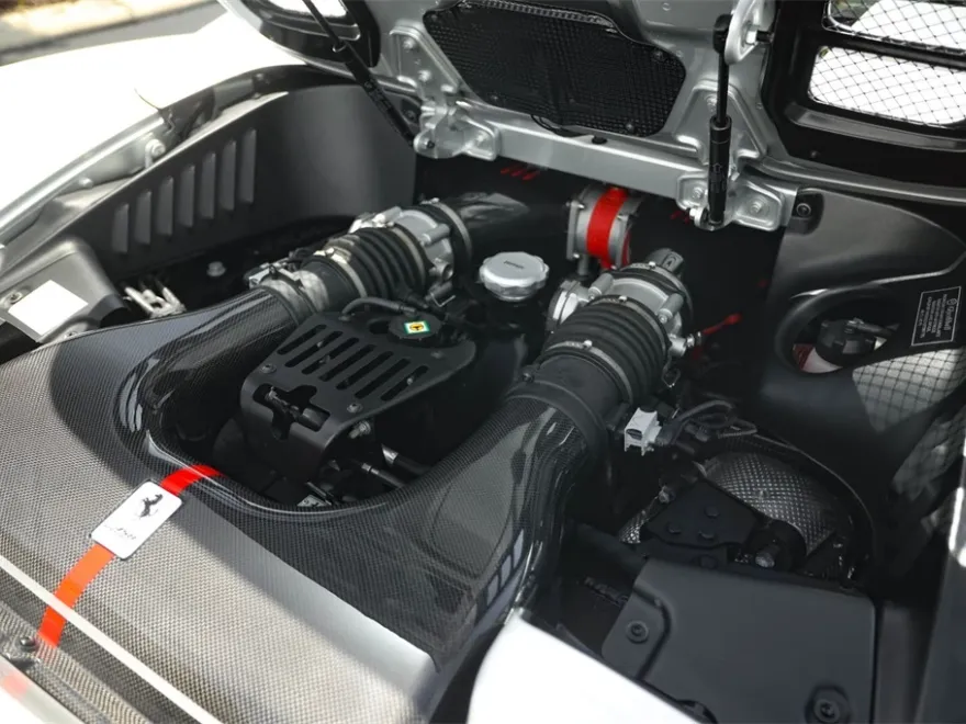 2015 Ferrari 458 Spider Base photo 22