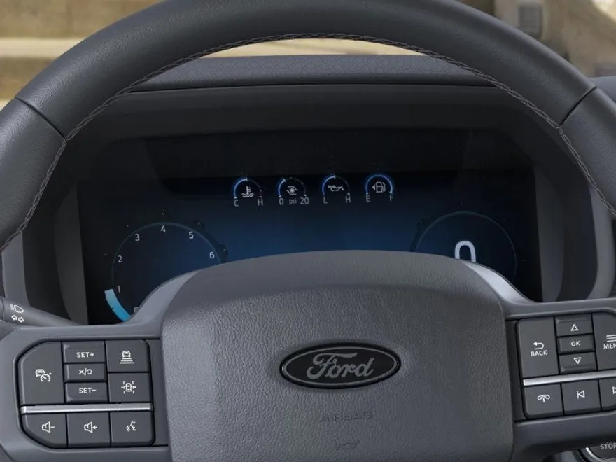 2025 Ford F-150 XLT photo 13