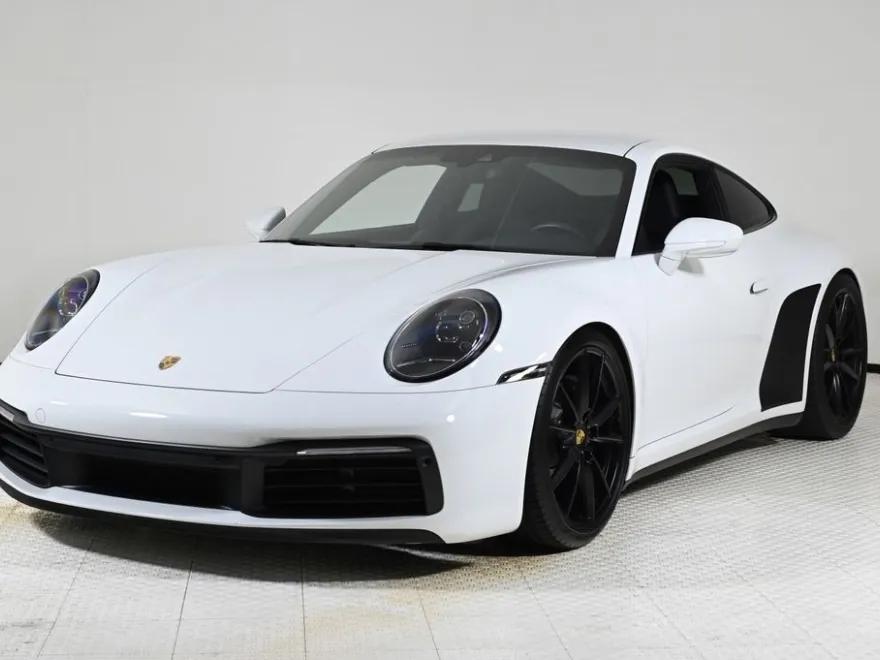 2023 Porsche 911 Coupe photo 1
