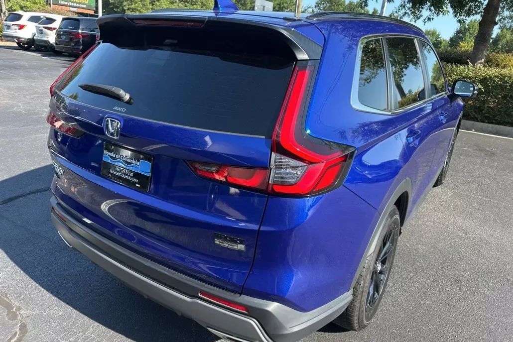 2023 Honda CR-V Hybrid Sport photo 1