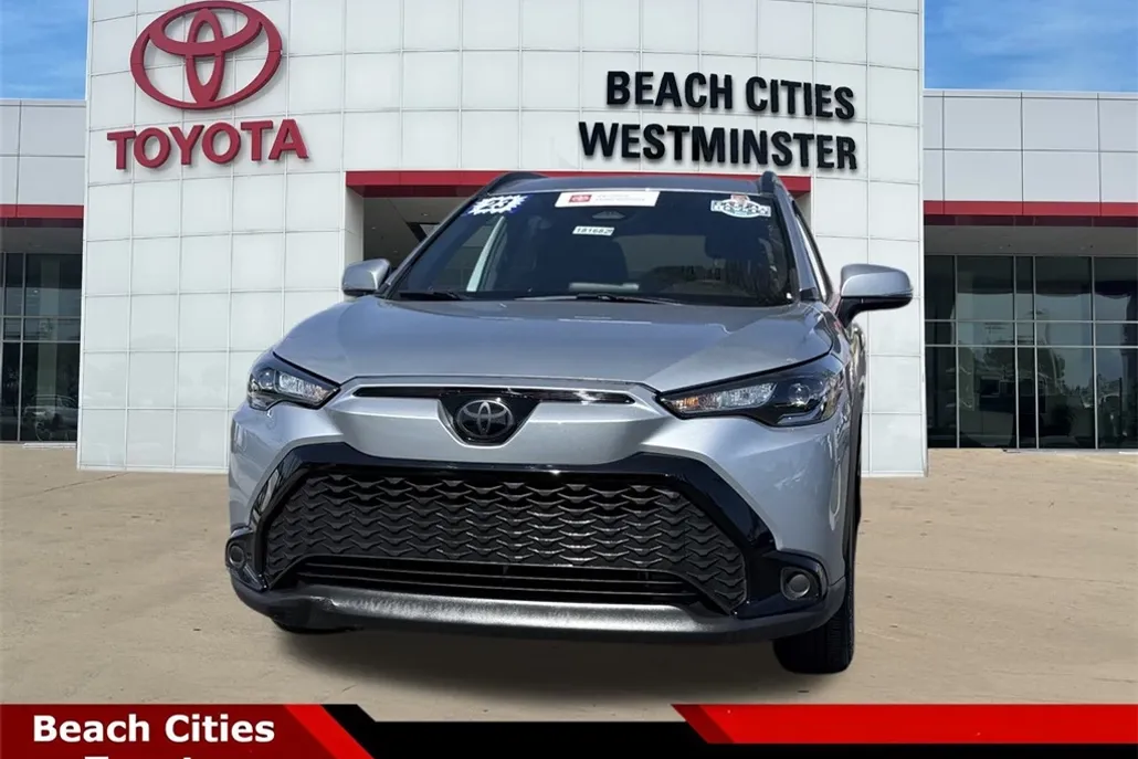 2023 Toyota Corolla Hybrid SE photo 1