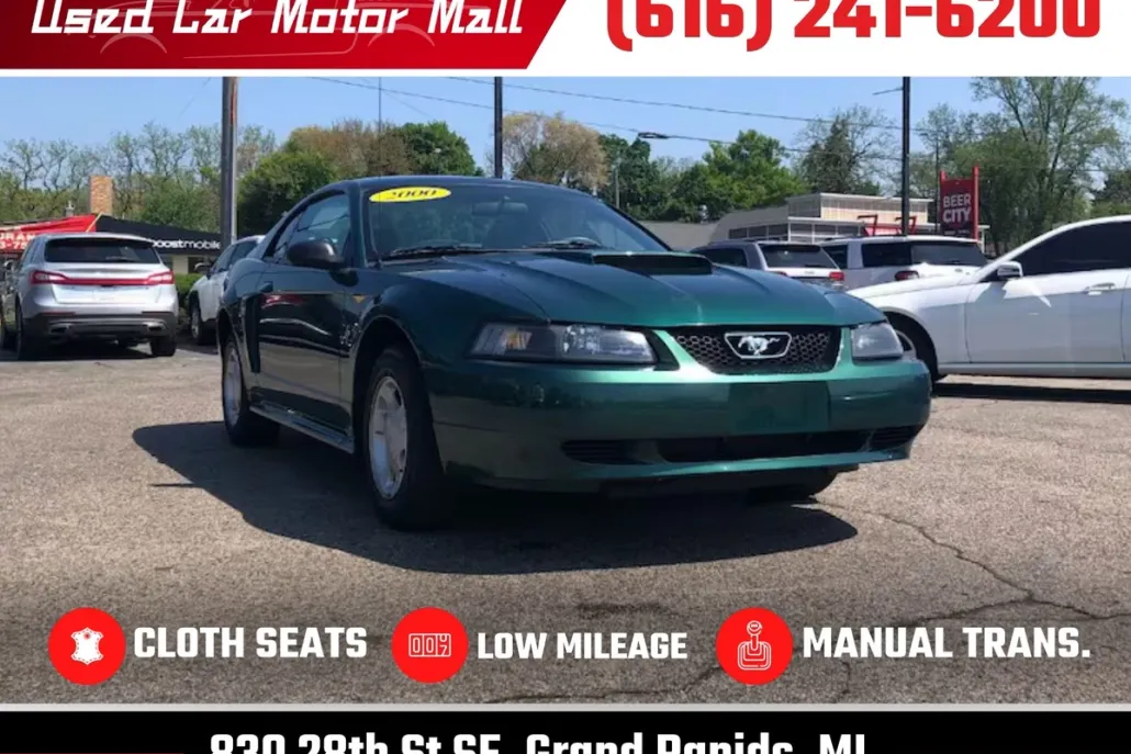 2000 Ford Mustang Base photo 1
