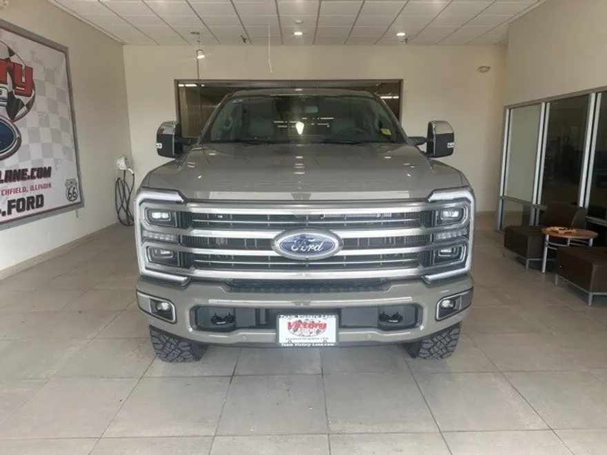 2026 Ford F-350 Platinum photo 1