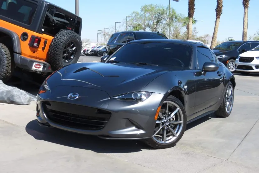 2023 Mazda MX-5 Miata Miata RF Grand Touring photo 1
