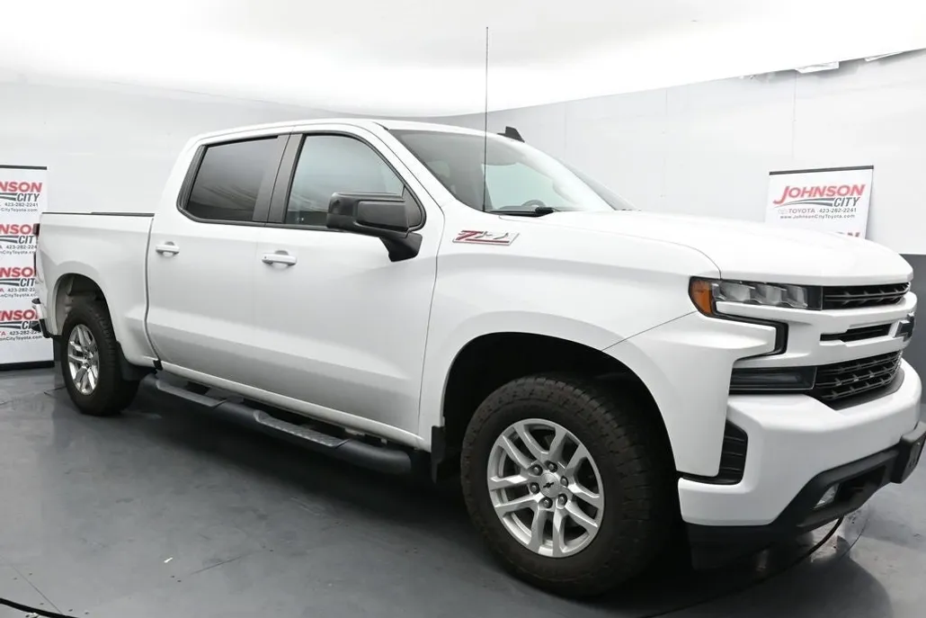 2019 Chevrolet Silverado 1500 RST photo 1