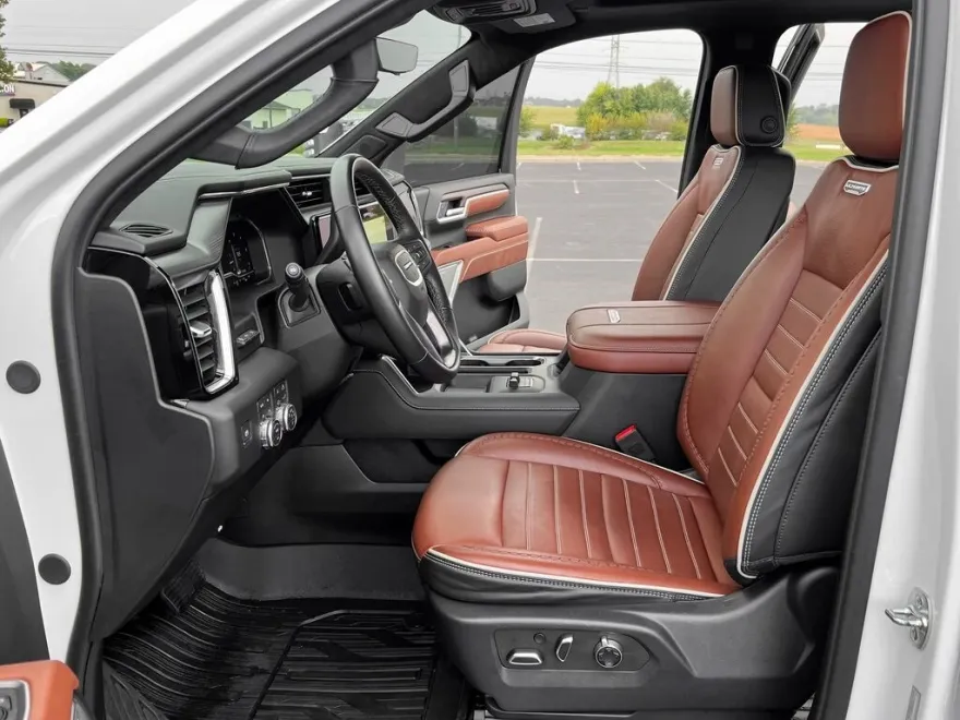 2025 Gmc Sierra HD Denali Ultimate photo 1