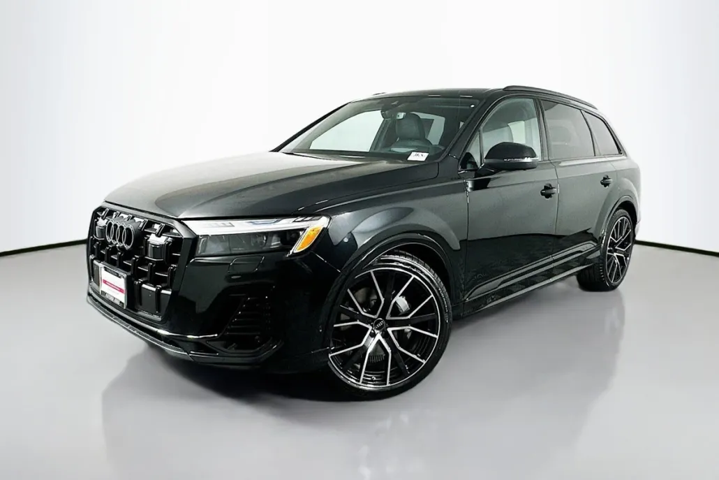 2025 Audi Q7 Prestige photo 1