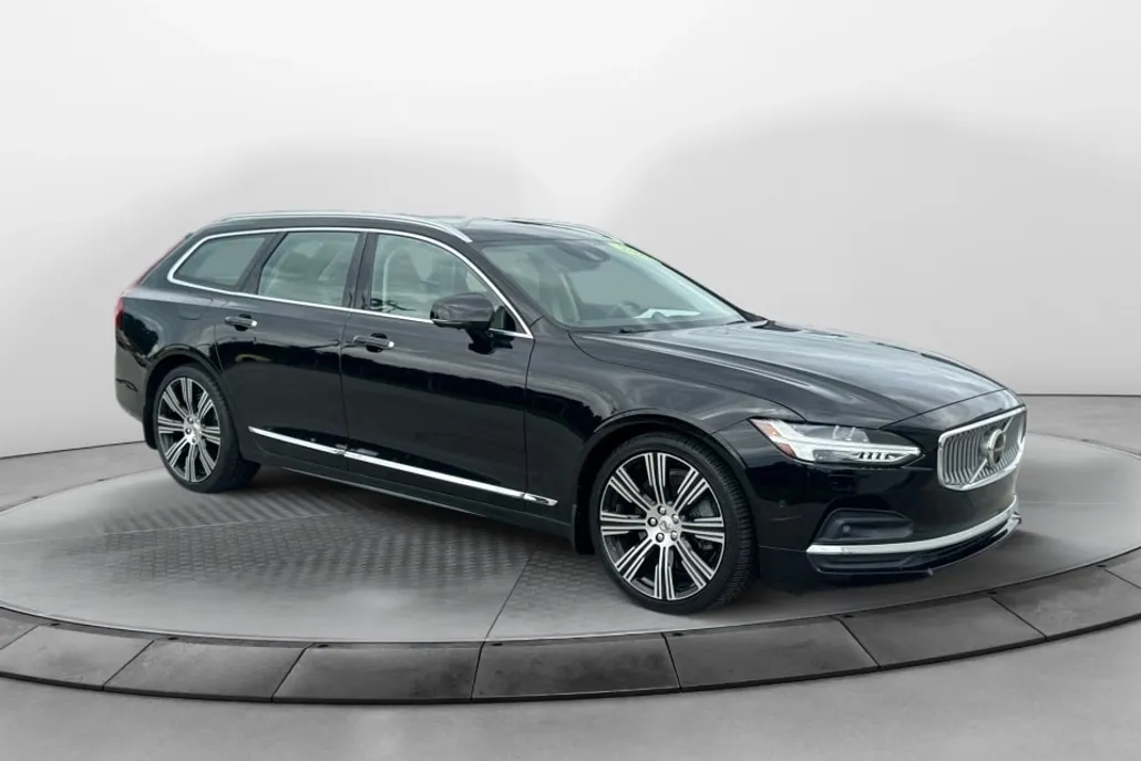 2021 Volvo V90 T6 Inscription photo 1
