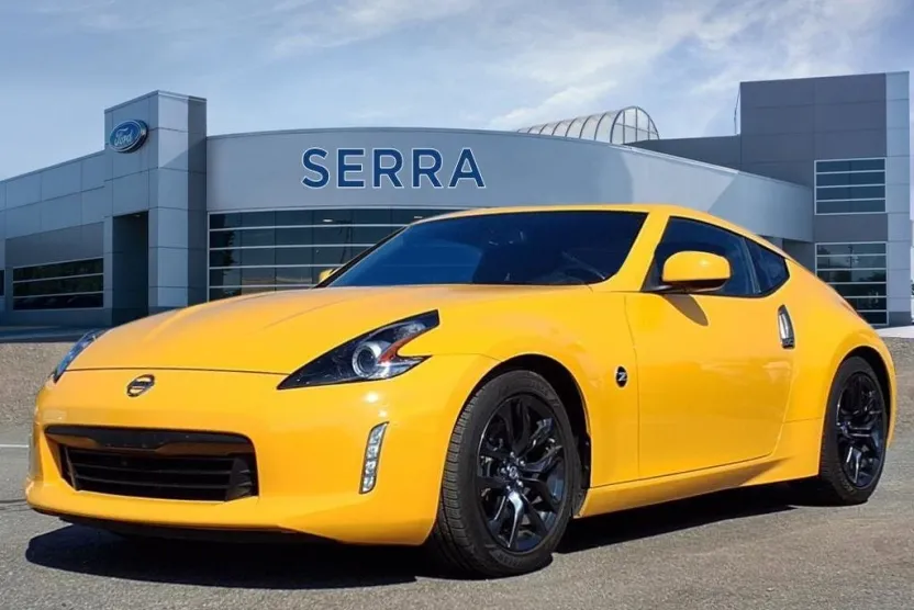 2019 Nissan 370Z Base photo 1