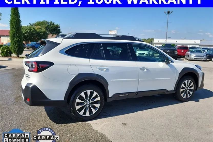 2023 Subaru Outback Touring XT photo 1