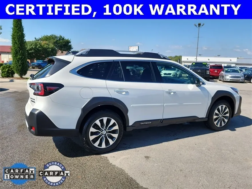2023 Subaru Outback Touring XT photo 1