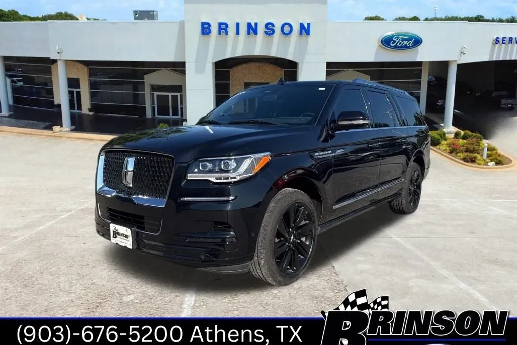 2023 Lincoln Navigator L Reserve photo 1