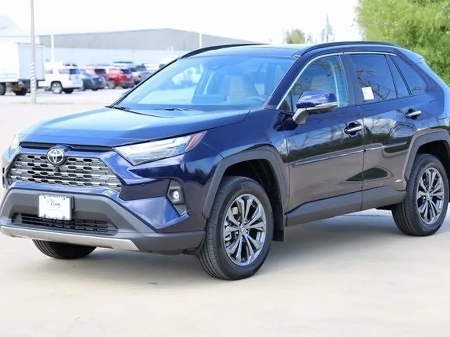 2025 Toyota RAV4 Hybrid Limited photo 1