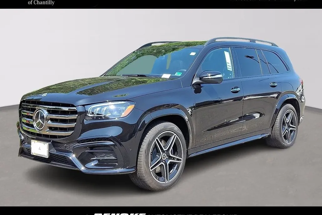 2025 Mercedes Benz GLS 450 4MATIC photo 1