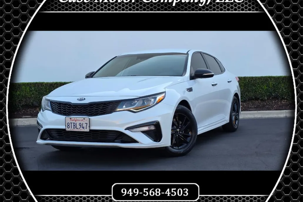 2020 Kia Optima LX photo 1