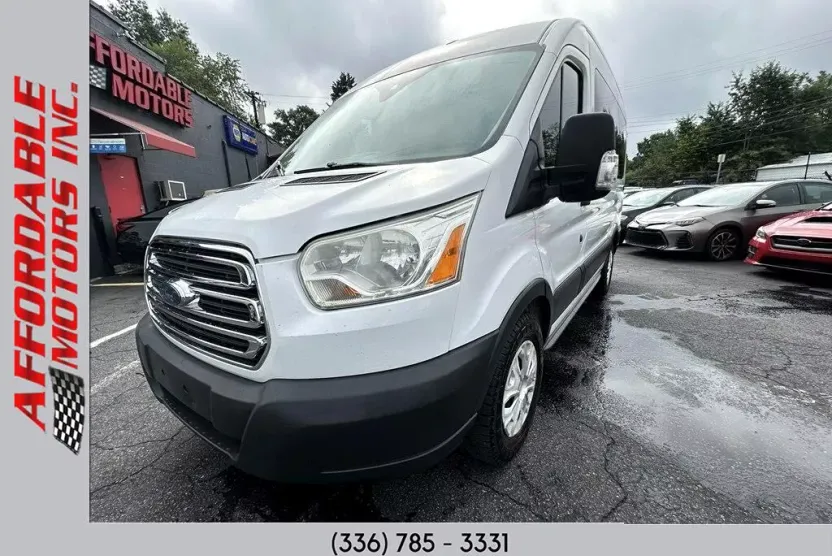 2015 Ford Transit XL Passenger photo 1