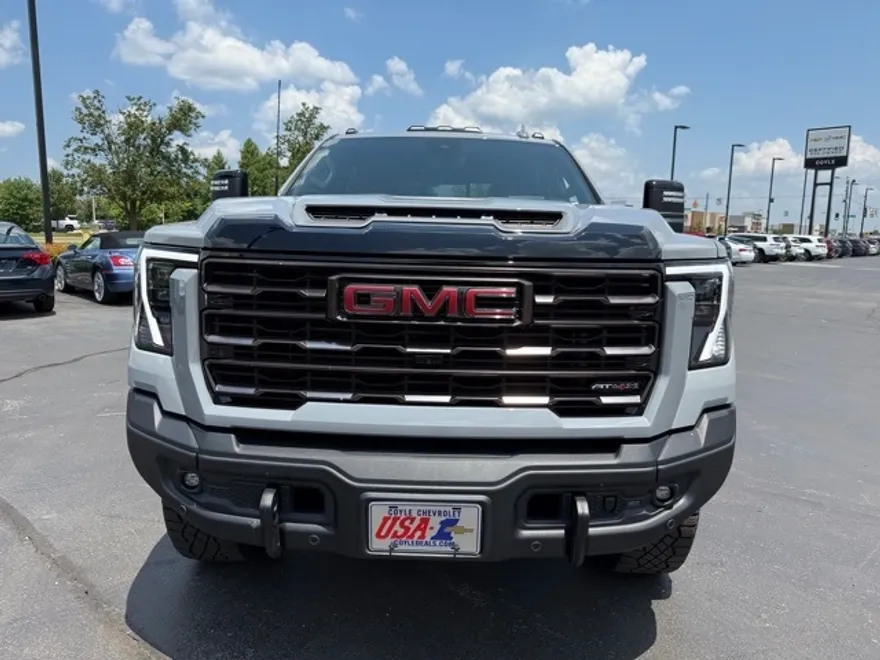 2024 Gmc Sierra HD AT4X photo 1