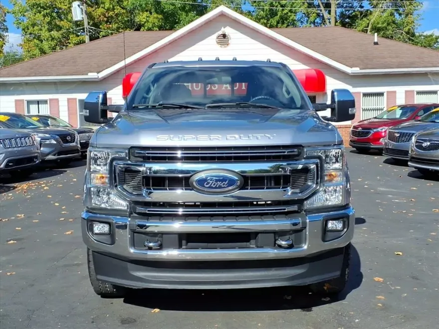 2022 Ford F-350 XLT photo 1