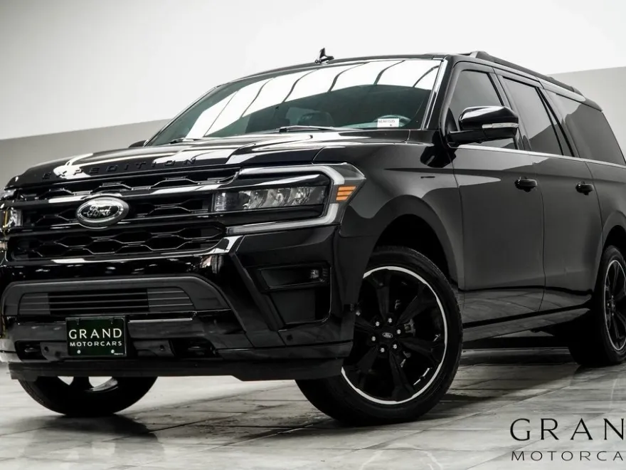 2022 Ford Expedition MAX Limited photo 1