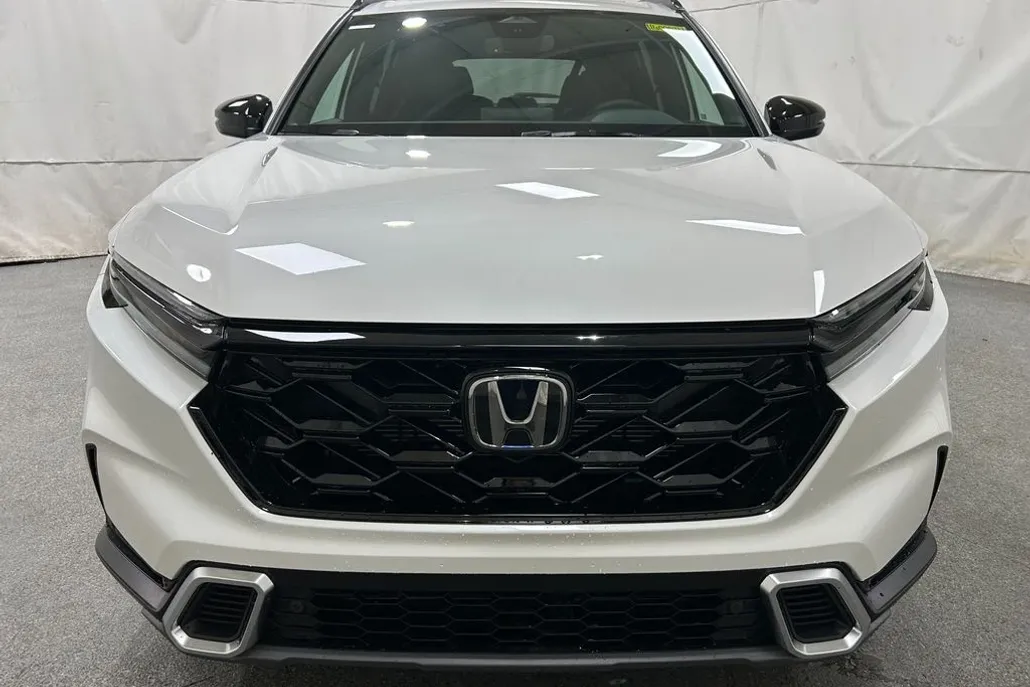 2026 Honda CR-V Hybrid Sport Touring photo 1