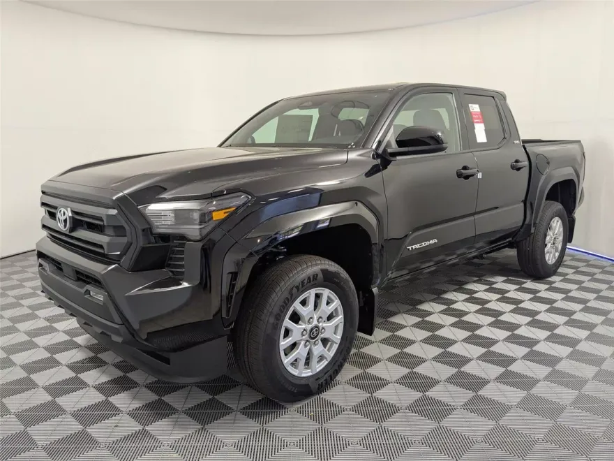 2025 Toyota Tacoma SR5 photo 1